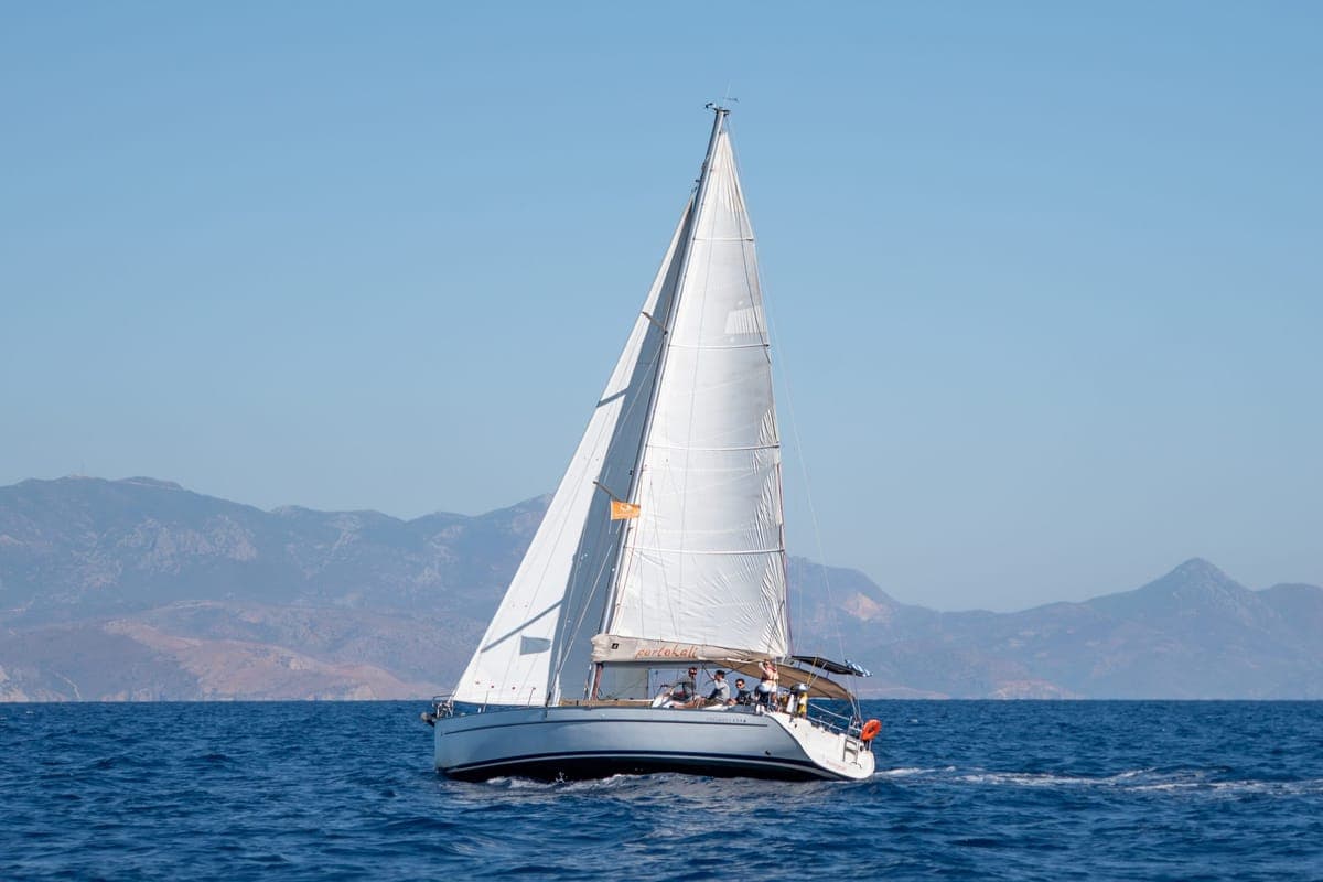 FRENCH SAILBOAT 42 FT